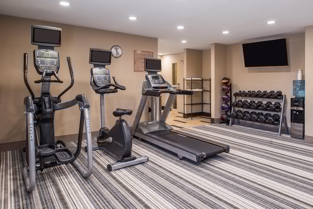 candlewood suites kansas city speedway by ihg