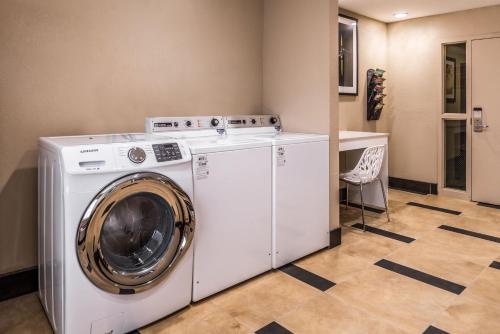 candlewood suites kansas city speedway by ihg