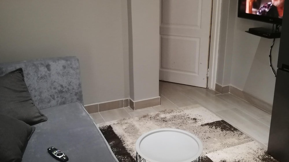 immaculate clean and beautiful