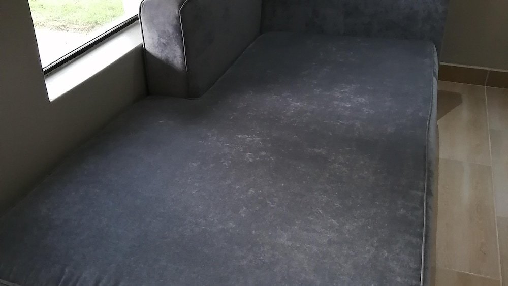 immaculate clean and beautiful