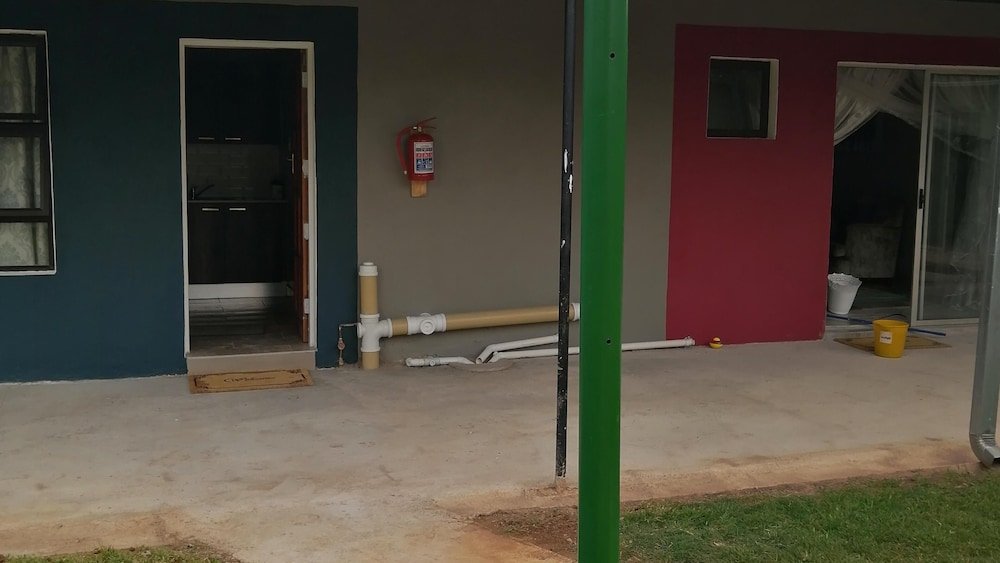 immaculate clean and beautiful