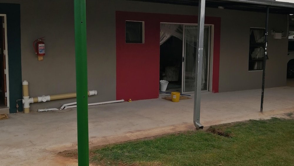 immaculate clean and beautiful