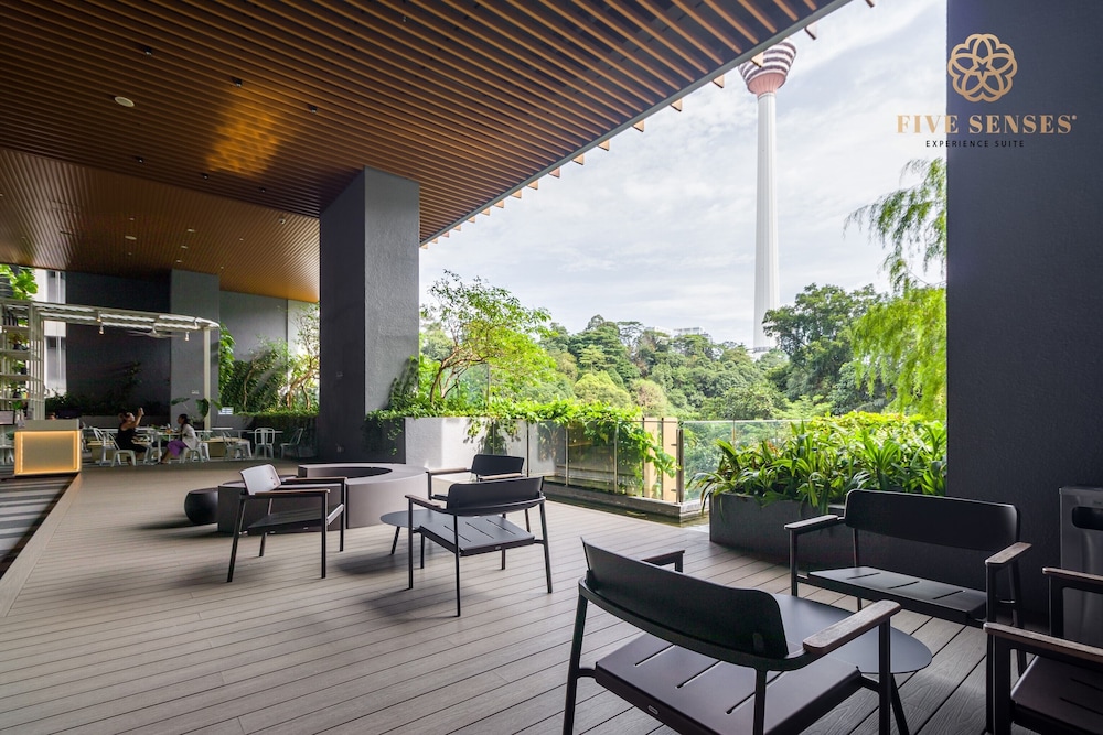 ceylonz suites by five senses