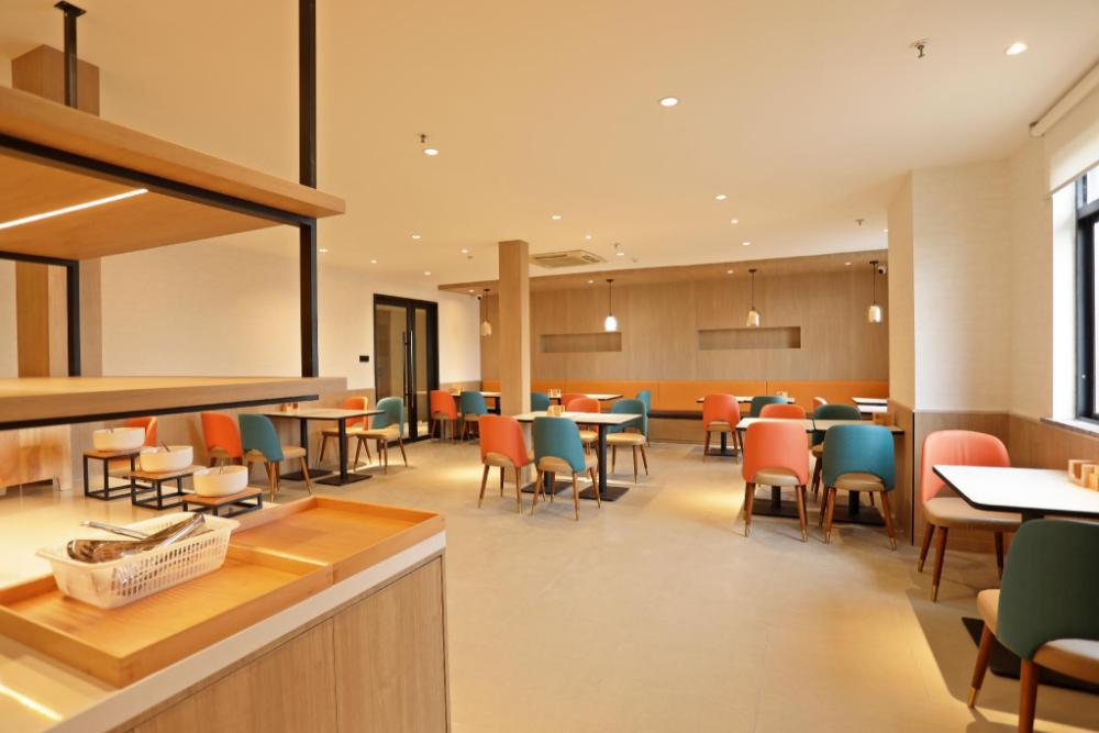 hanting hotel yuyao zhongan plaza