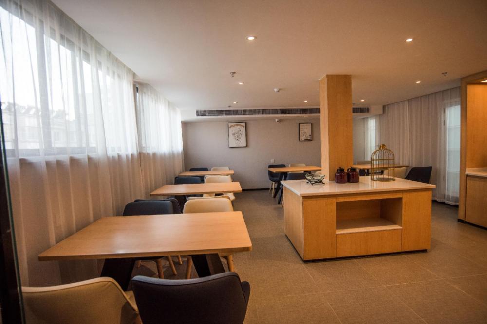 hanting hotel huaiyuan county government of bengbu