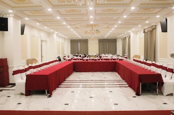 minh phu diamond palace hotel