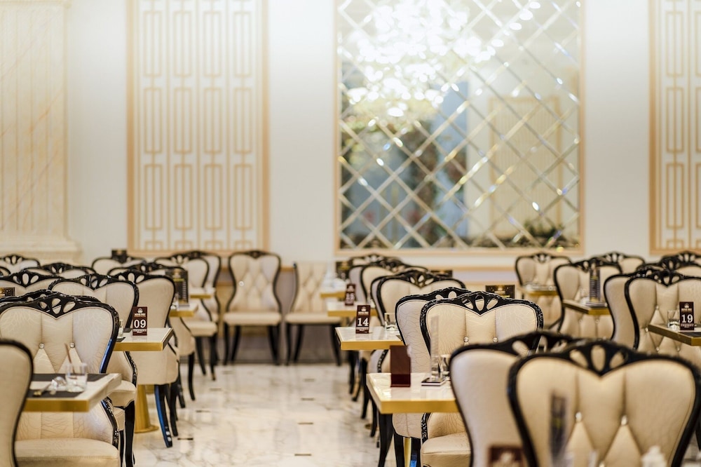 minh phu diamond palace hotel