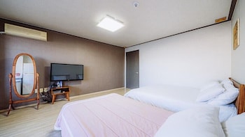 yangyang silver sea pension