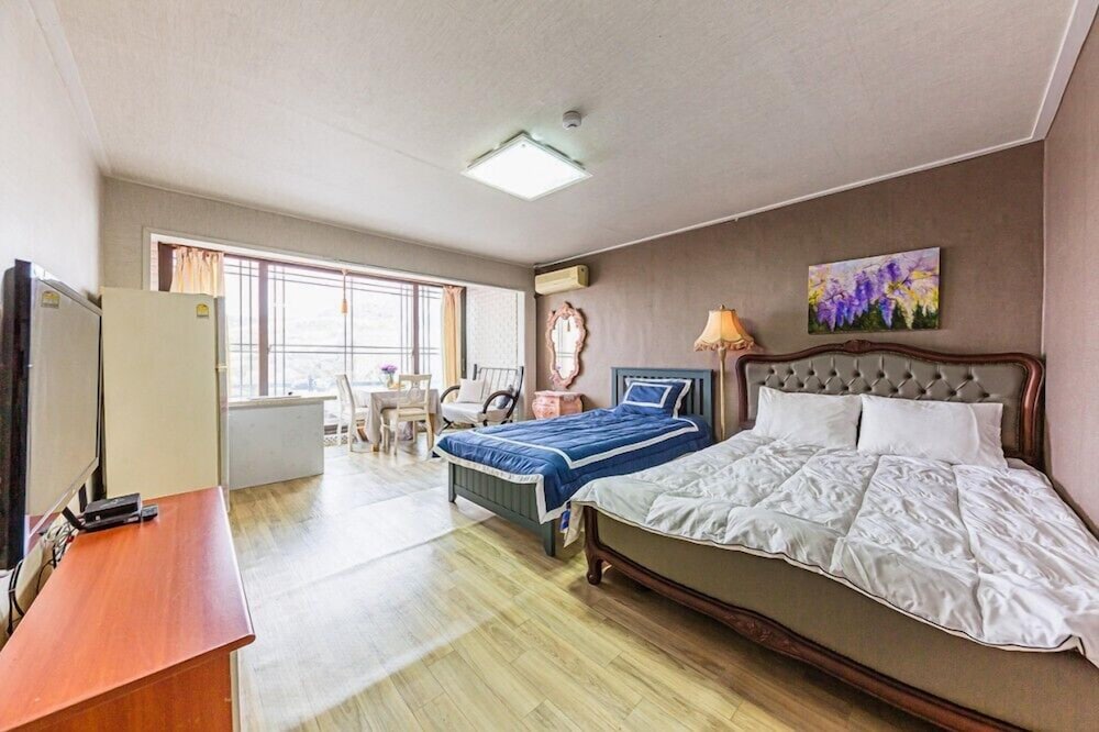 yangyang silver sea pension