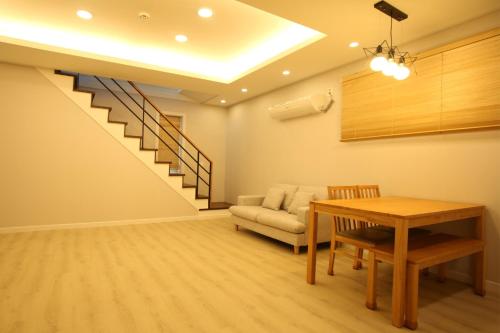 daecheon golden rose pension