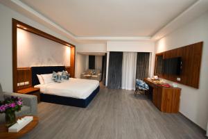 golden beach resort hotel