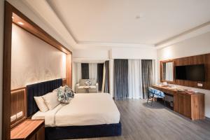 golden beach resort hotel