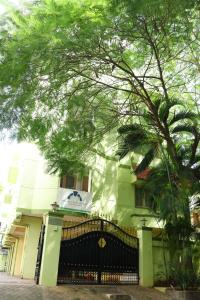 Swarna Sudarshan Serviced Apartmetns @ Adyar,Covelong,3 star