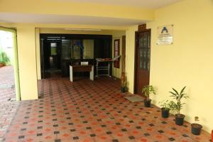 swarna sudarshan serviced apartmetns adyar