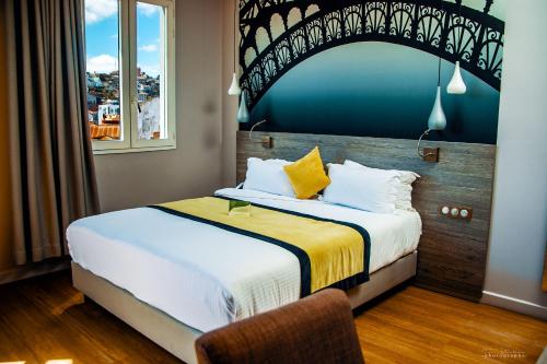 louvre hotel and spa