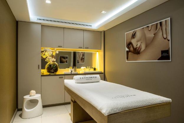 renaissance aix en provence hotel