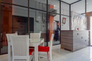 reddoorz plus near ciputra mall simpang lima 2