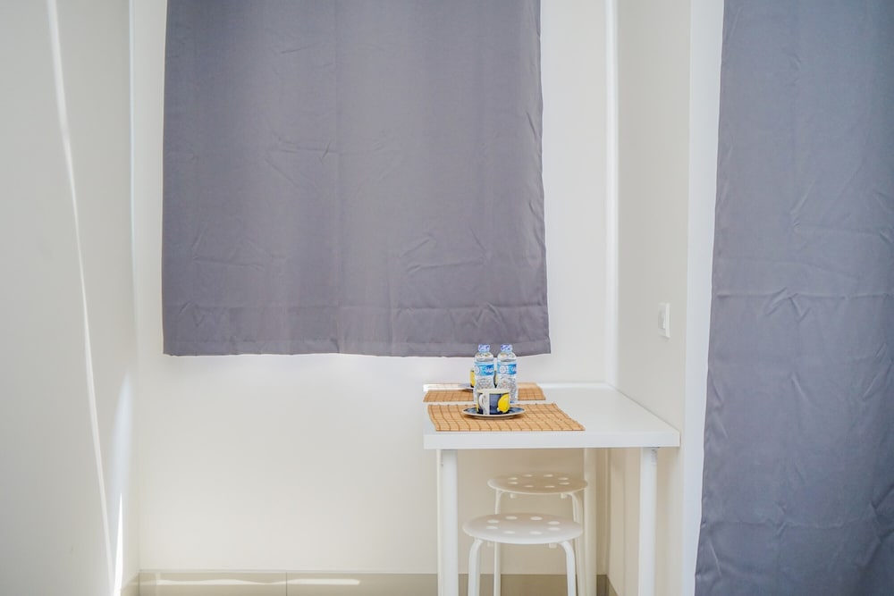 elegant studio parkland avenue apartment