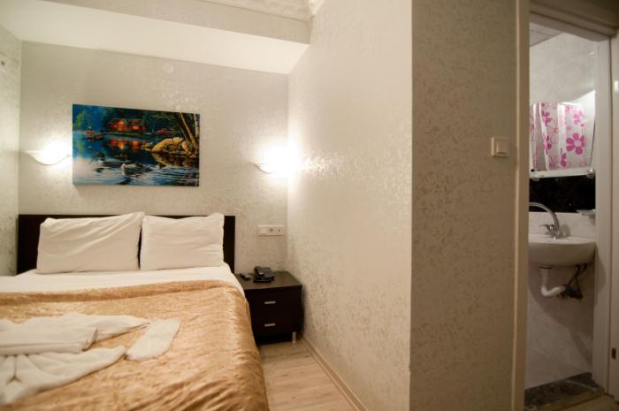golden horn park hotel