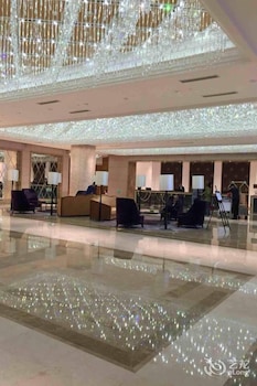 Shanghai Hongqiao Airport Hotel,,5 star