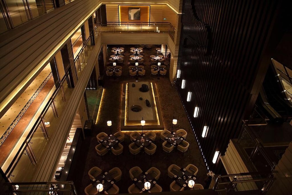 shanghai hongqiao airport hotel