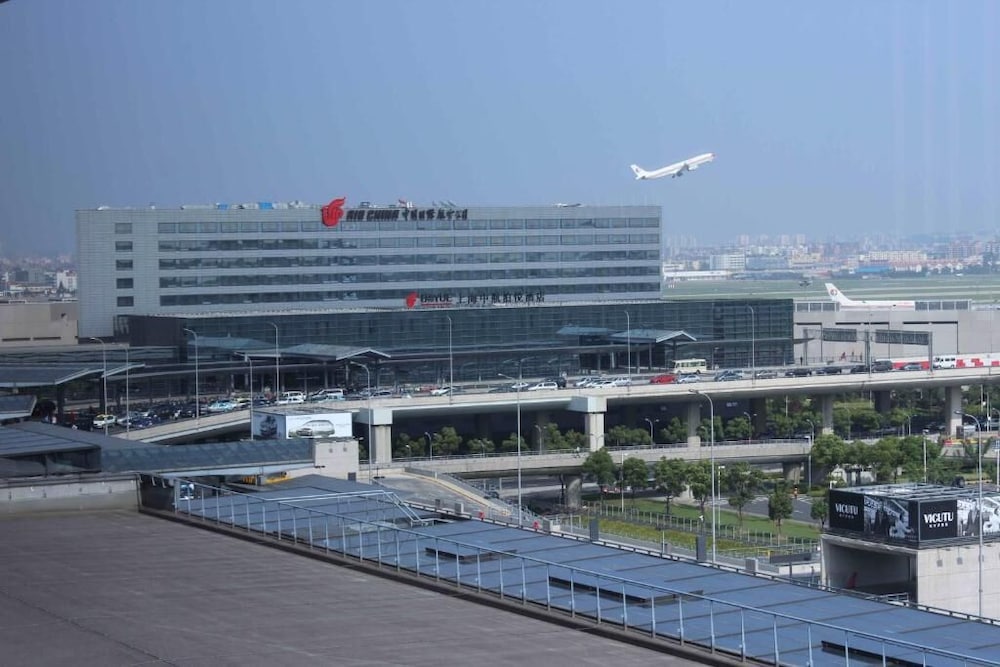 shanghai hongqiao airport hotel