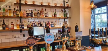 campsite the ring pub glamping pods