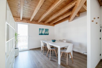 white attic by myhomeincomo
