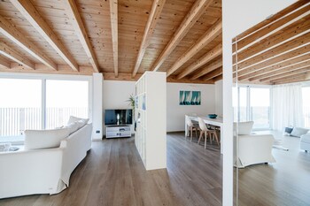 white attic by myhomeincomo