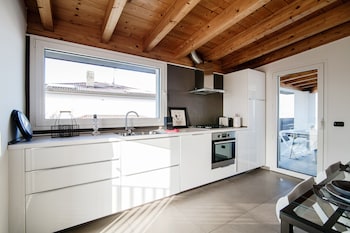 white attic by myhomeincomo