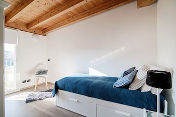 white attic by myhomeincomo