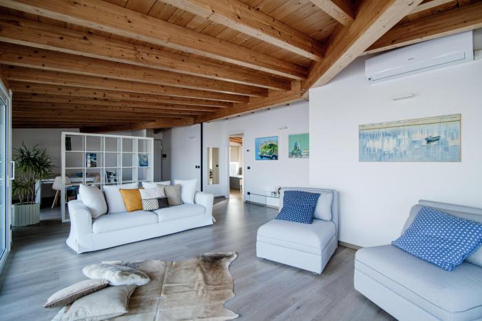 white attic by myhomeincomo