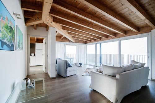 white attic by myhomeincomo
