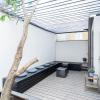 shades of como with private terrace by rent all como
