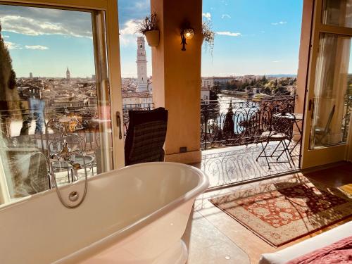 relais colle san pietro