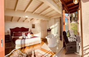 relais colle san pietro