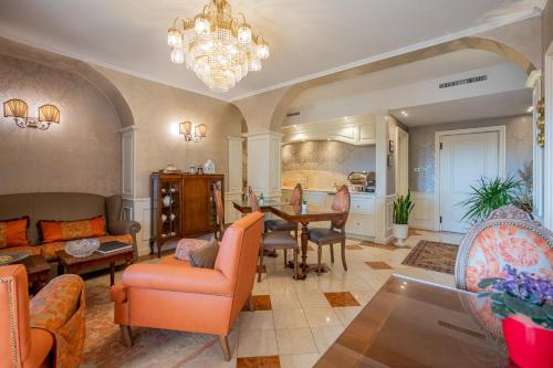 relais colle san pietro