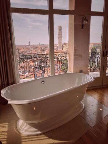 relais colle san pietro
