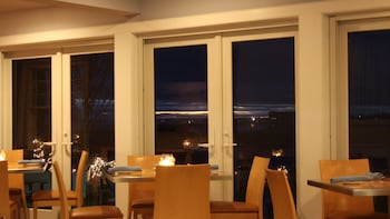 breakwater inn