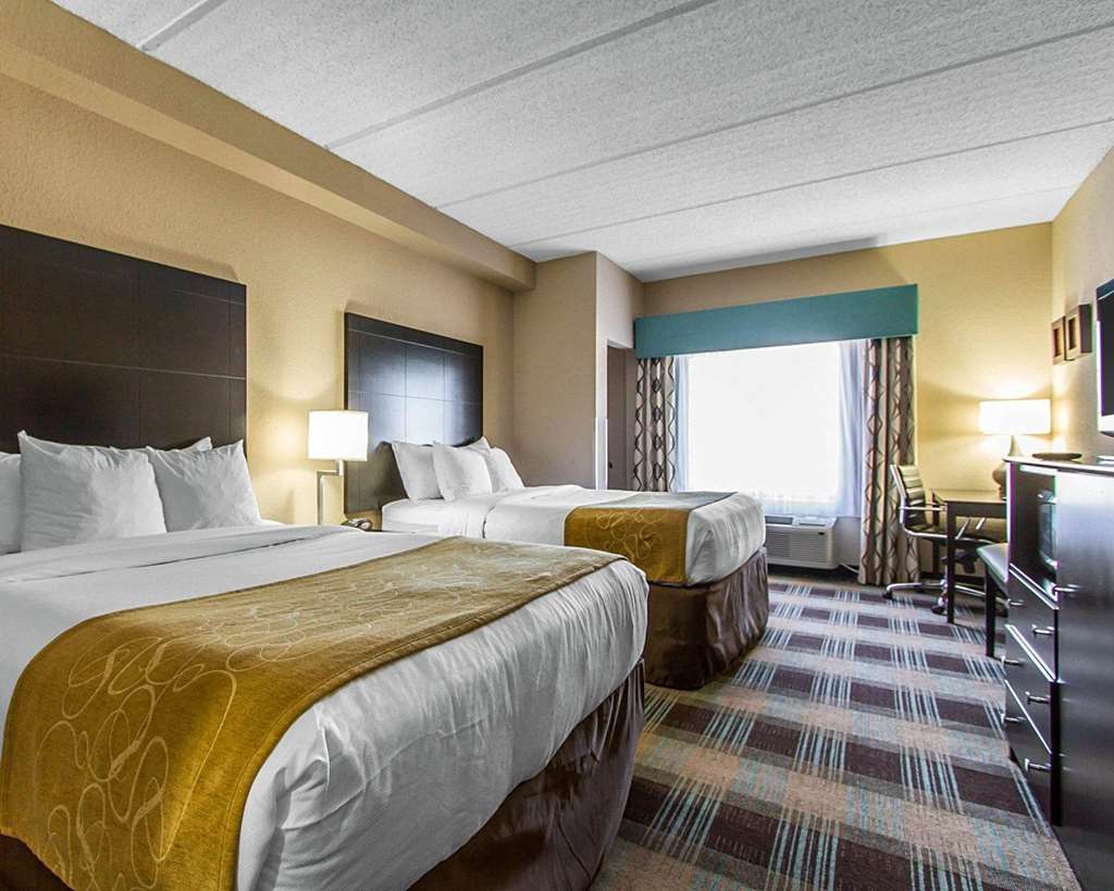 comfort suites airport