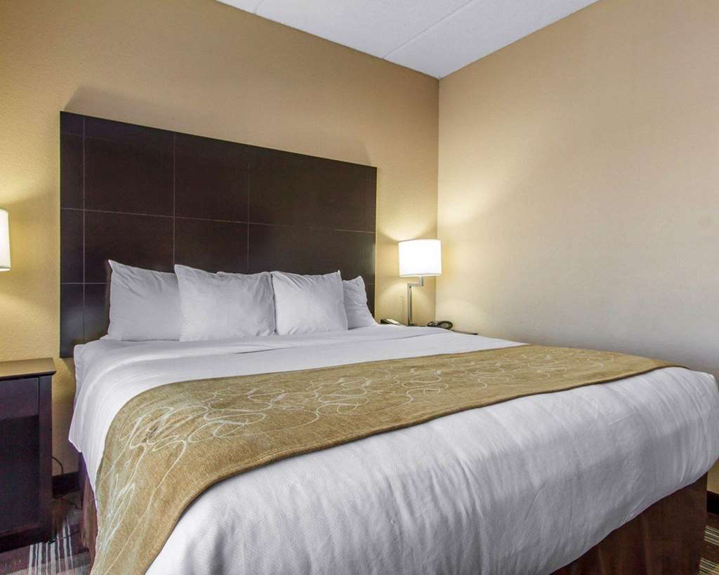 comfort suites airport