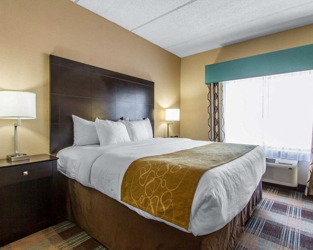 comfort suites airport