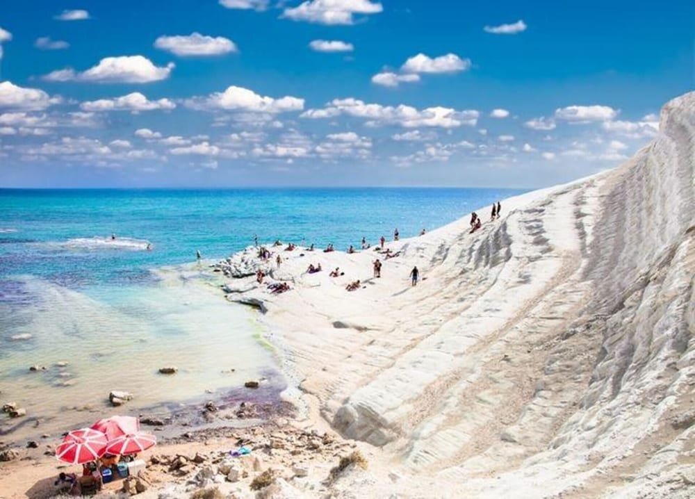 apartment scala dei turchi