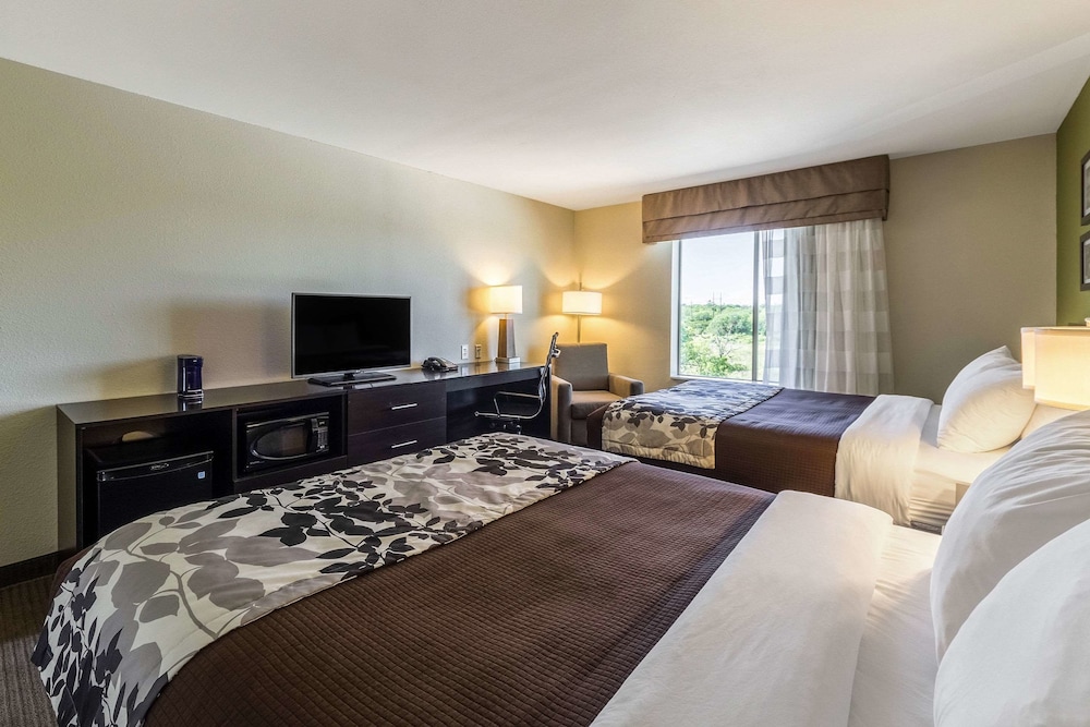 sleep inn and suites jourdanton pleasanton
