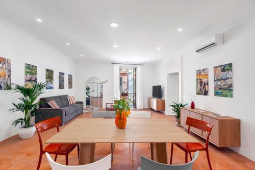 deluxe home in sorrento old town