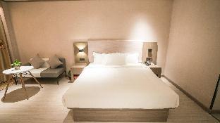 Hanting Hotel Nanchang West Station,,2 star