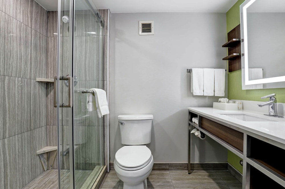hilton garden inn toronto ajax
