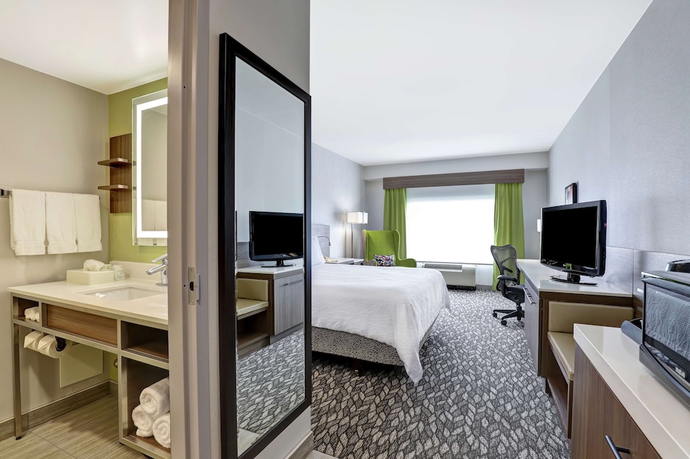 hilton garden inn toronto ajax