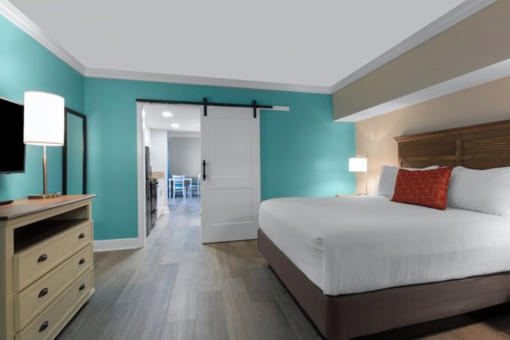 grande cayman resort