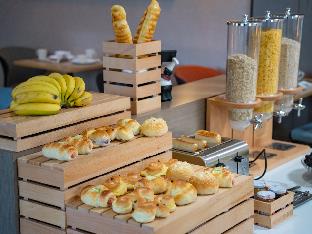 borrman hotel yuxi yuxing road